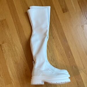 JW ANDERSON Lug-sole White Over the Knee Soft Leather Boots NWOT - Made in Italy